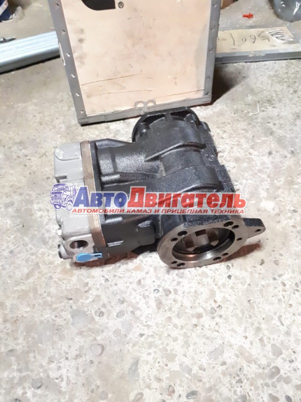 Компрессор воздушный 4071225 5257958 3411777 LP4871 K035001N00 Cummins ISM QSM M11 N14 N15