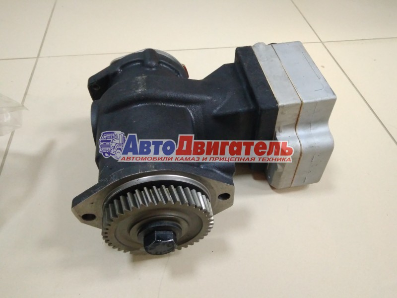 Компрессор воздушный 3974548 3974549 4941224 3509DR10-010 Cummins 6BTA5,9