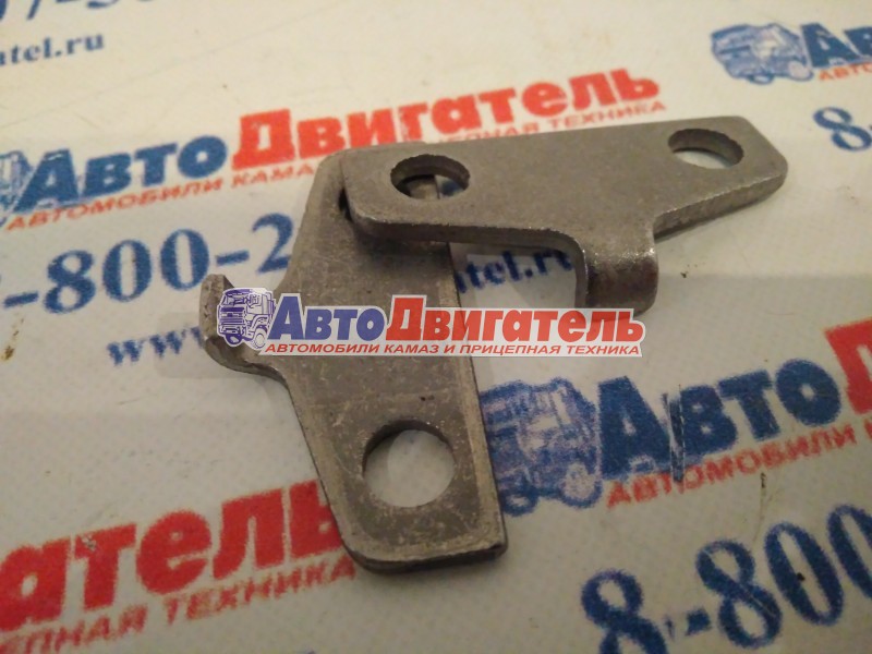 Стопор гайки полуоси заднего моста 6520-2403043 ПАО КАМАЗ